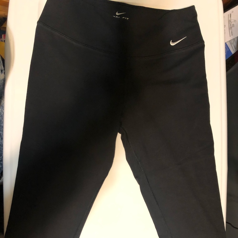 Nike leggings